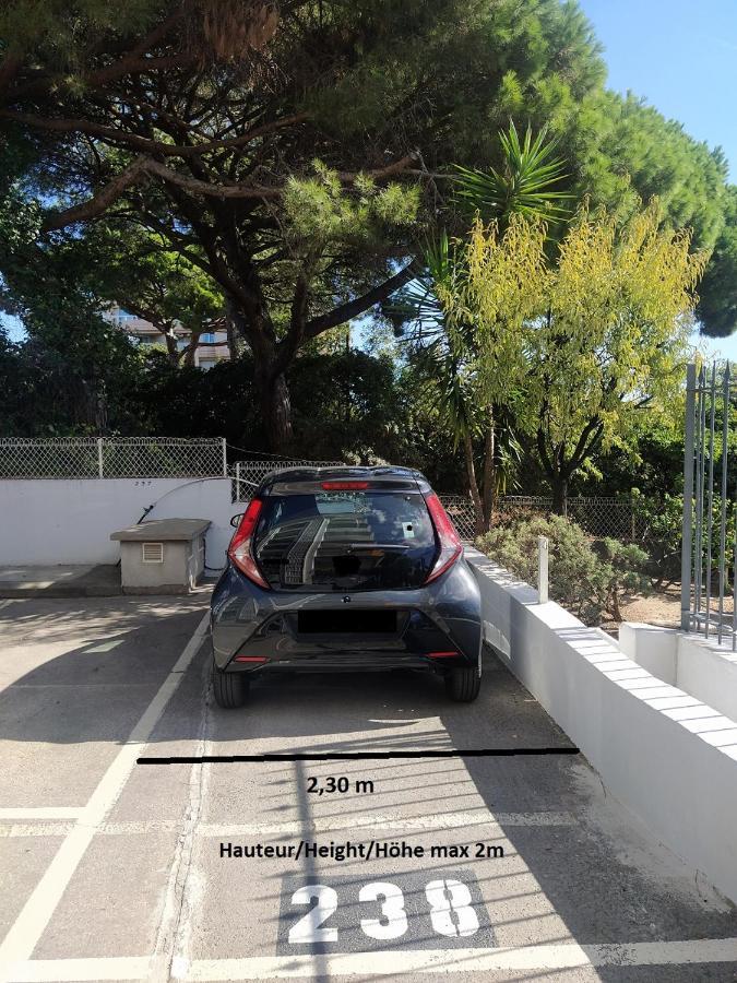 Grand Studio Neuf Face Port Et Plage, Parking Prive جولْف جو المظهر الخارجي الصورة